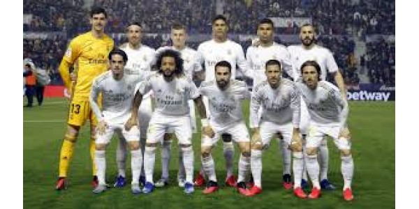 Real Madryt może wykopać Mbappé tego lata